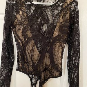 Lace body suit